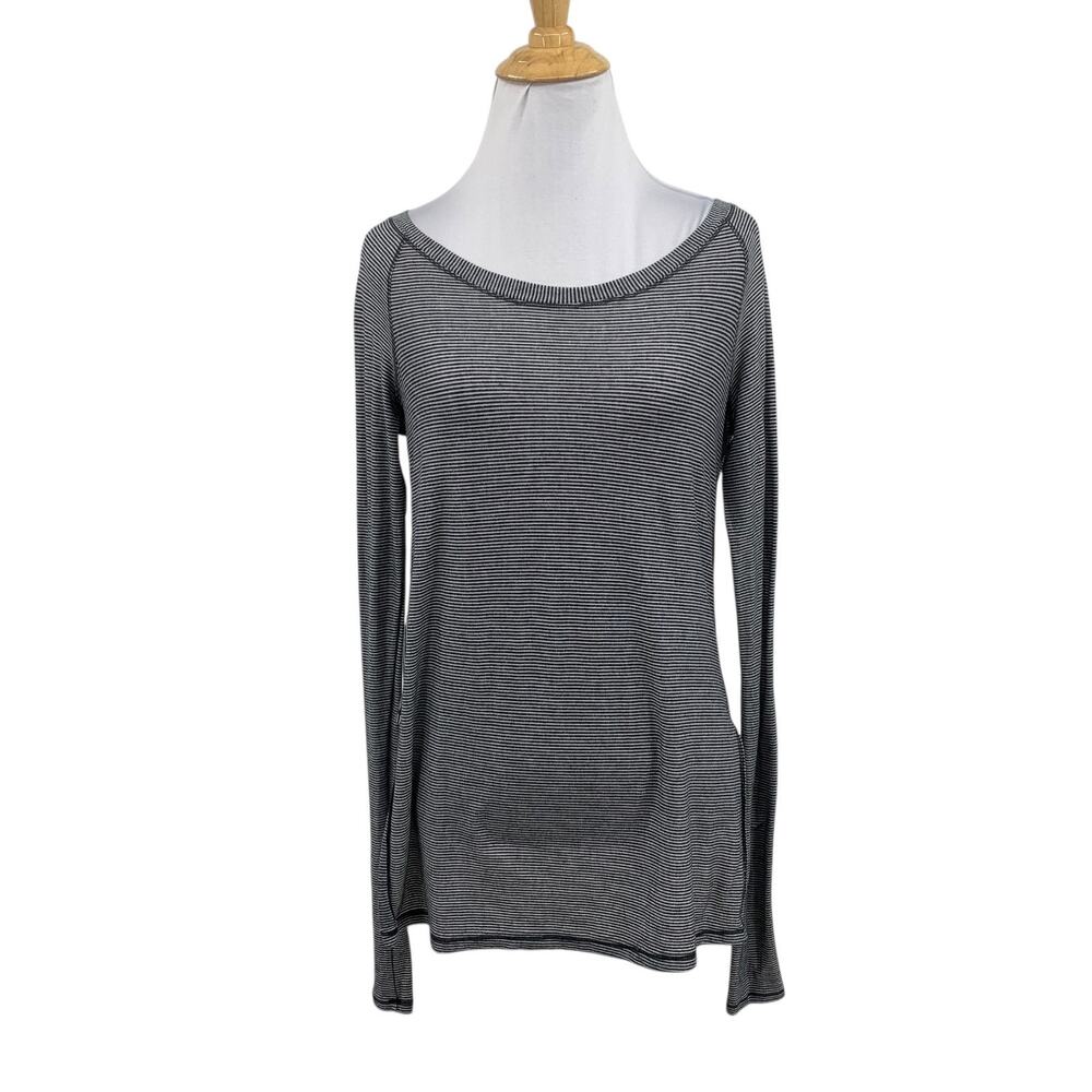 Lululemon Shirt Womens 6/8 Striped Side Slits Long Sleeve Raglan Lightweight Top